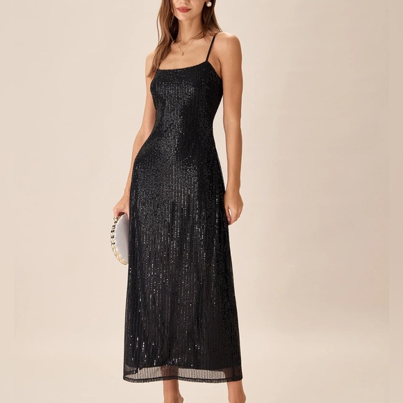 RIHOAS Dresses & Skirts - Rihoas Black Sequin Bodycon Slit Maxi Dress